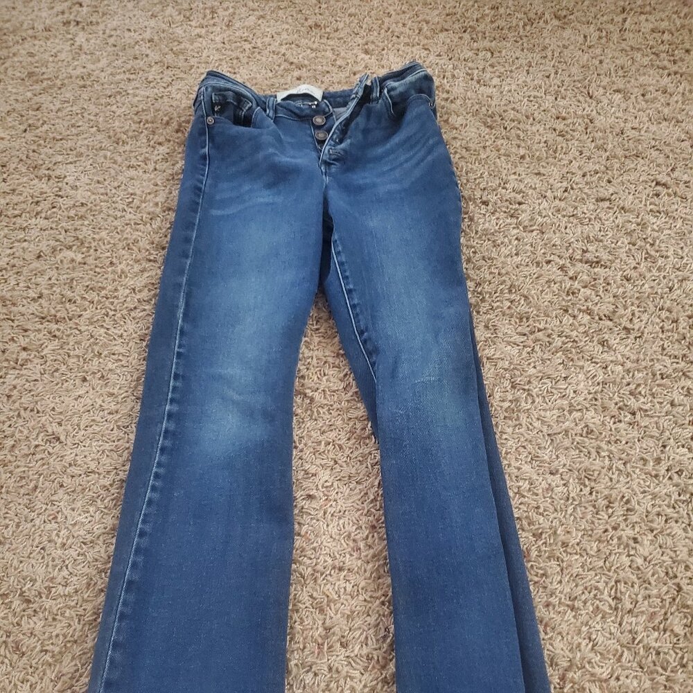 Kancan Jean's